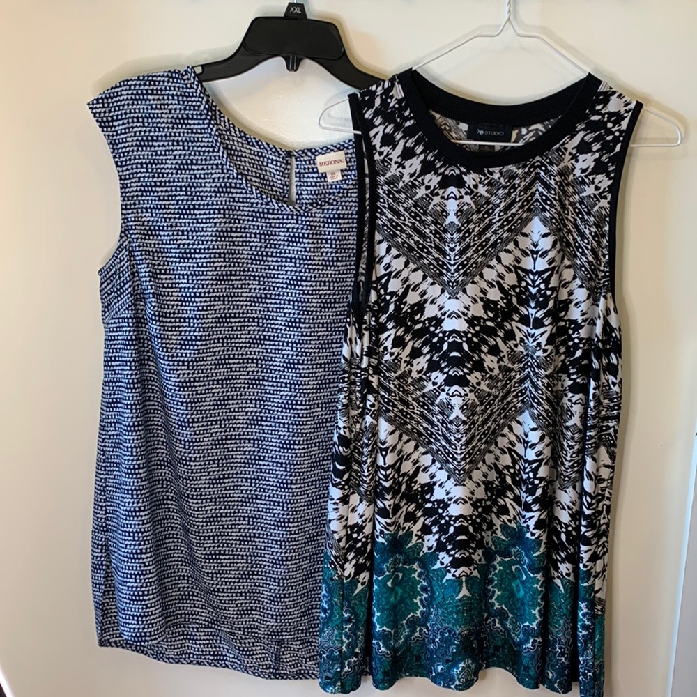 2 Tank Tops